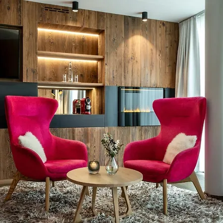 Hotel Hüttenhof - Wellnesshotel&luxus-bergchalets - Adults Only