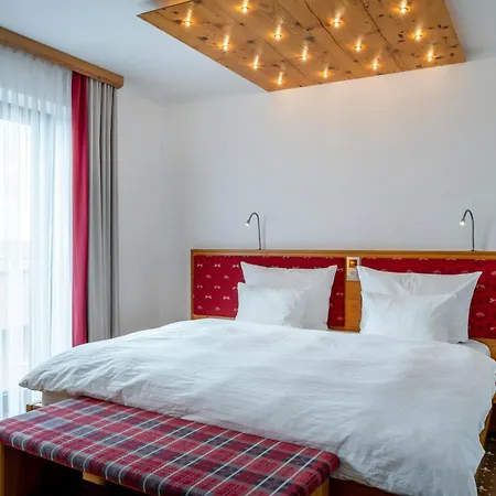 Hotel Hüttenhof - Wellnesshotel&luxus-bergchalets - Adults Only 4*