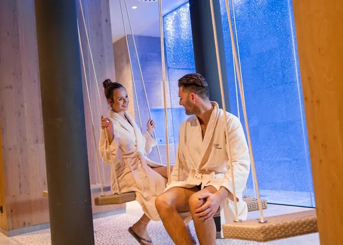 Huettenhof - Wellnesshotel & Luxus-bergchalets - Adults Only Hotell 4*
