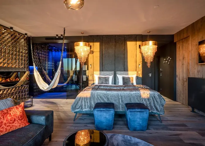 Huettenhof - Wellnesshotel & Luxus-bergchalets - Adults Only Hotell 4*