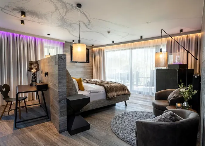 Huettenhof - Wellnesshotel & Luxus-bergchalets - Adults Only 4*