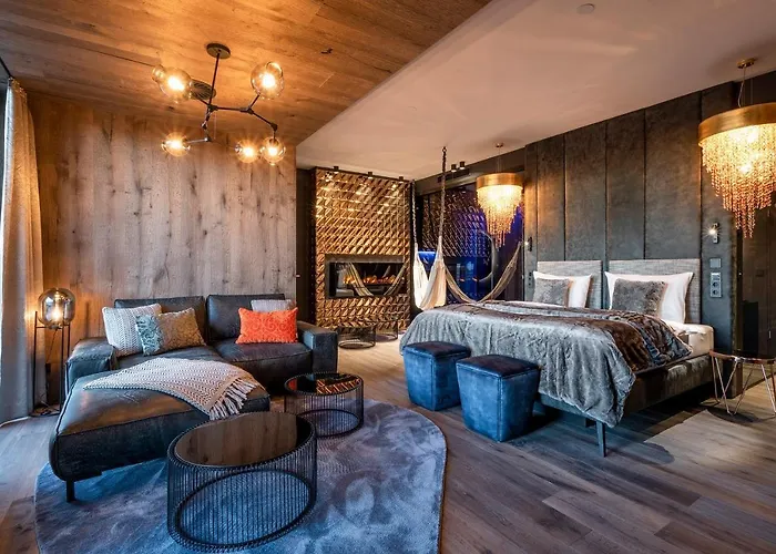 Hotell Huettenhof - Wellnesshotel & Luxus-bergchalets - Adults Only