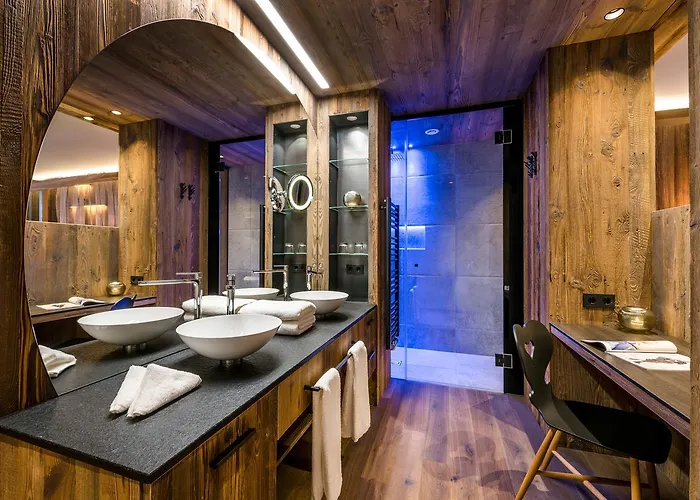 Hotell Huettenhof - Wellnesshotel & Luxus-bergchalets - Adults Only 4*