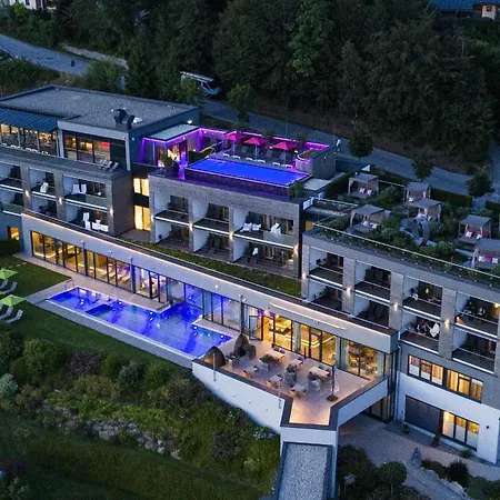 Huettenhof - Wellnesshotel & Luxus-bergchalets - Adults Only Hotel 4*