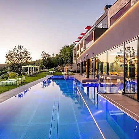 Huettenhof - Wellnesshotel & Luxus-bergchalets - Adults Only Hotel Grainet