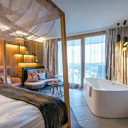 Hotel Huettenhof - Wellnesshotel & Luxus-bergchalets - Adults Only Grainet