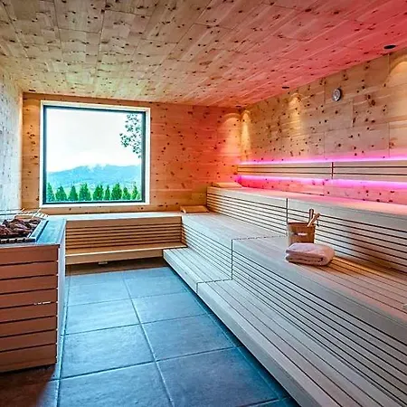 Huettenhof - Wellnesshotel & Luxus-bergchalets - Adults Only Hotel